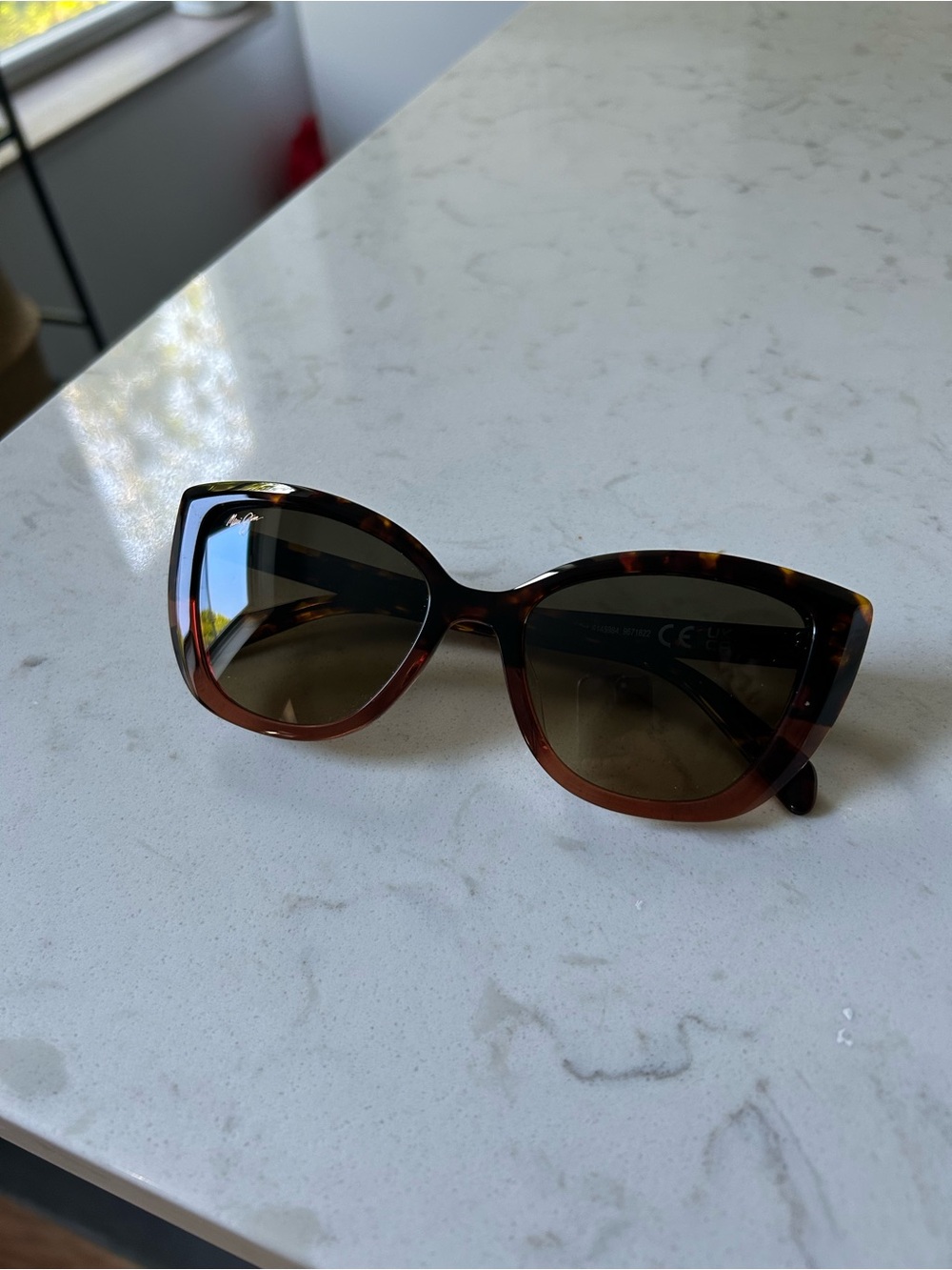 Maui Jim Tortoiseshell Cat-Eye Sunglasses with Brown Lenses Polarized - Picture 2 of 6